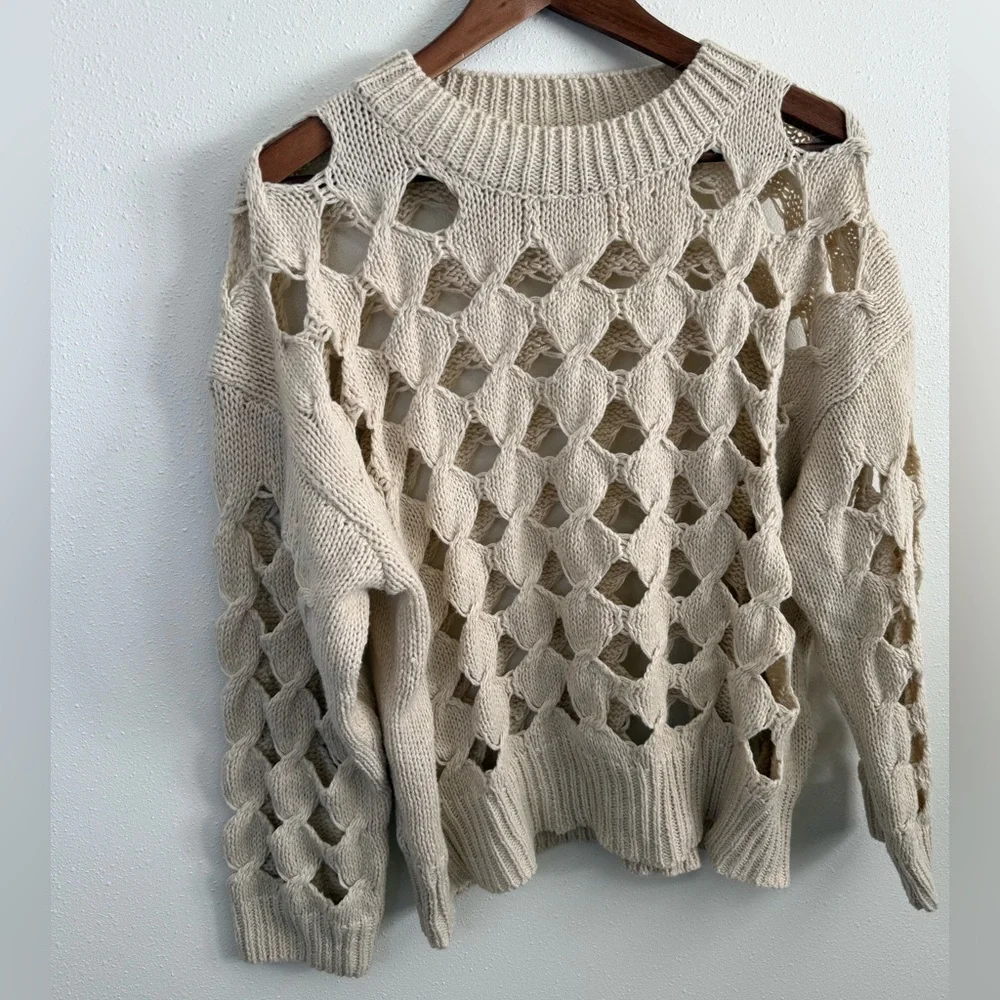 HYFVE Open Knit Cream Sweater Cutout Chunky Boho Pullover S - Picture 2 of 5